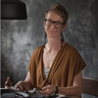 Ronja Schipper | Artists | The Grey Place